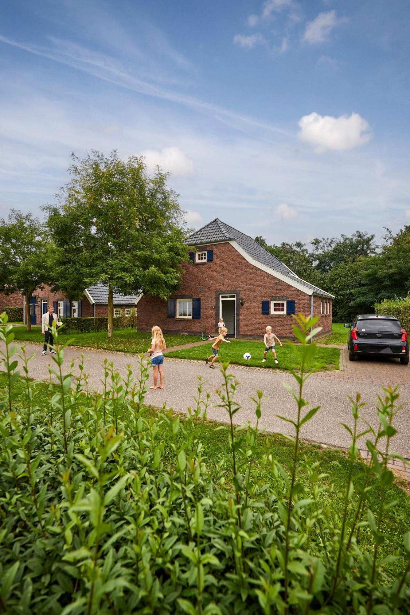 Recreatiepark De Leistert Hotel Roggel Kültér fotó