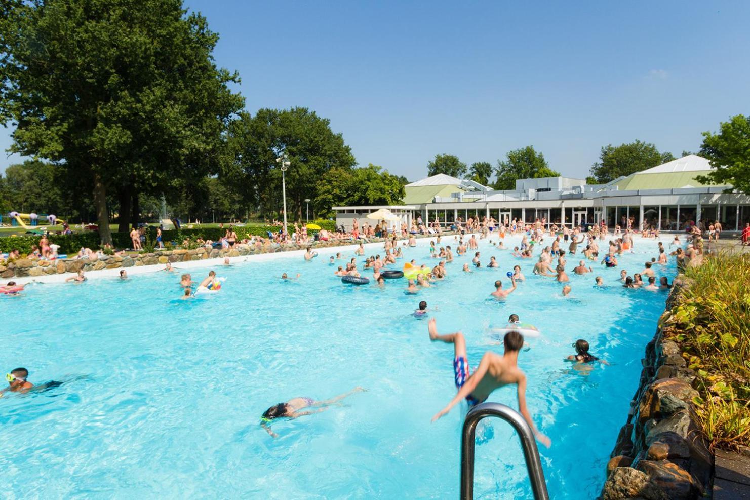 Recreatiepark De Leistert Hotel Roggel Kültér fotó